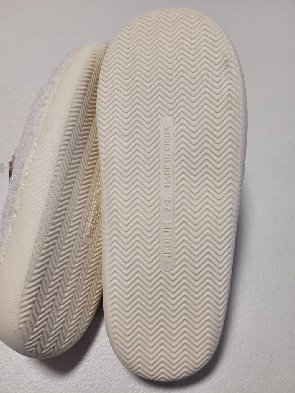 Cozy White Fuzzy Slippers with Yellow Smiley Faces - Picture 2 of 4